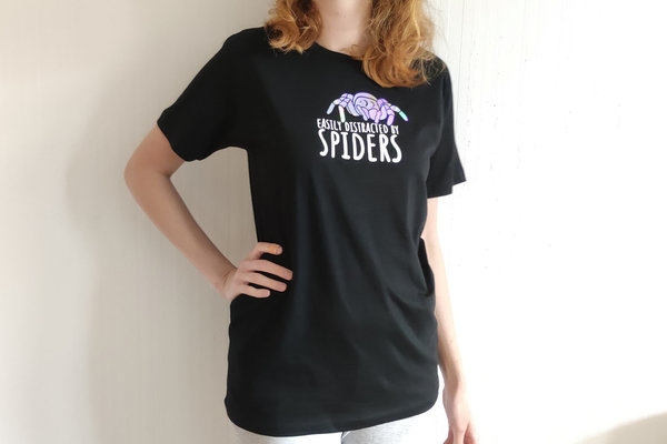 Holo Spinnen T-Shirt "Easily distracted by spiders"