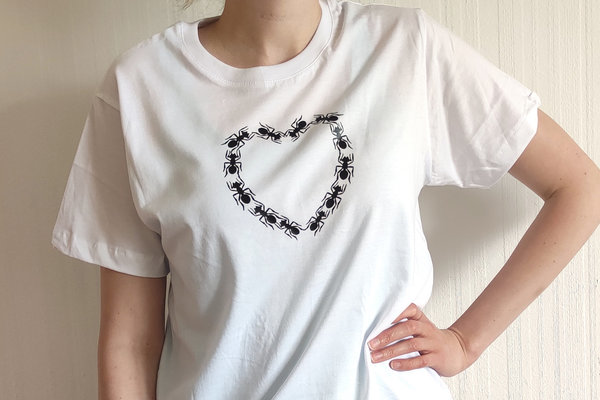 T-Shirt "Herz für Ameisen"